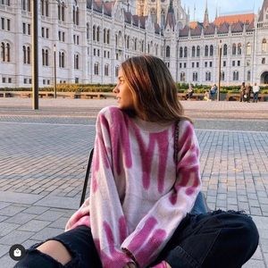 RUMOURS CLIFF’S EDGE SWEATER IN PINK